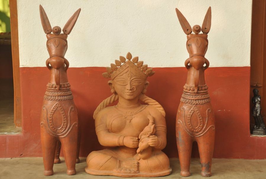 Bankura Horses & Terracotta Figures