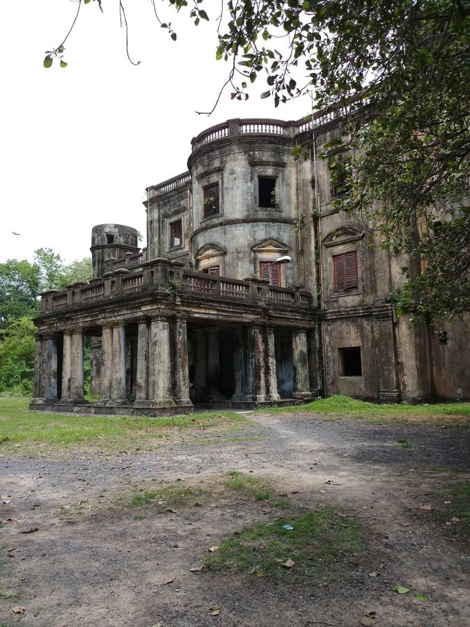 A Forgotten Mansion